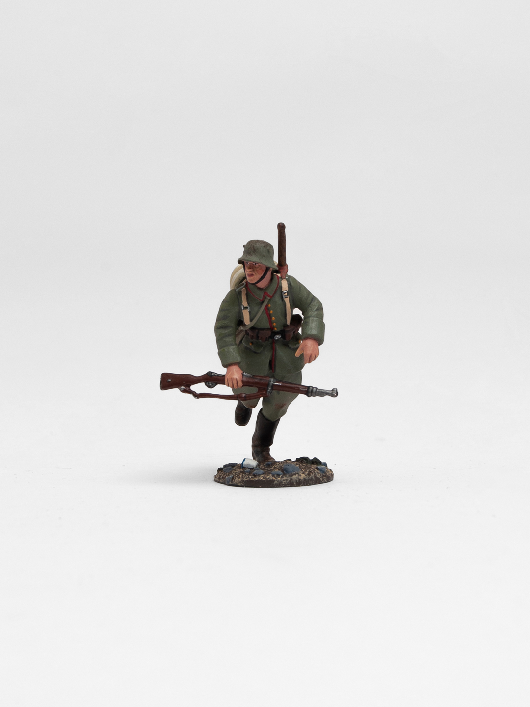 Club Figure Britains 50075C 146th NY Zouave Standing with Shouldered Rifle 1863 